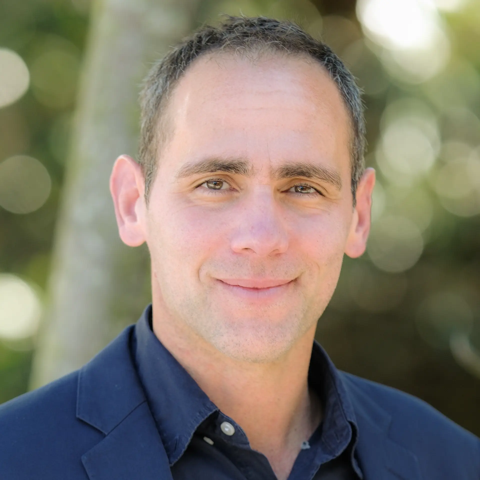 Leonardo Vando, MD